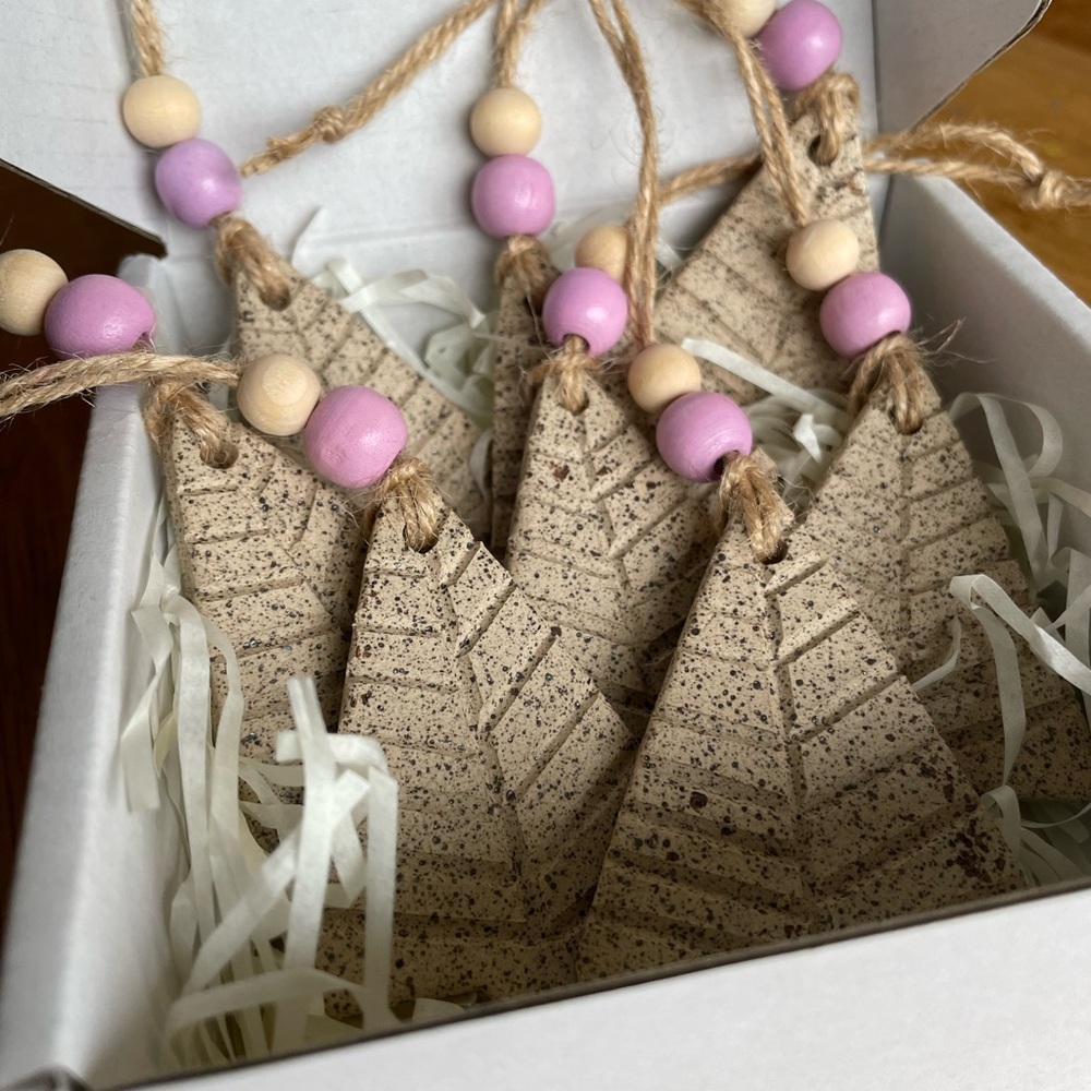 Handmade pottery ornament set & free gift
